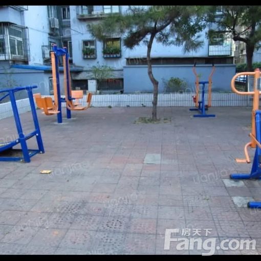  ����С�����������65.38ƽ������ 3��1��1�� 